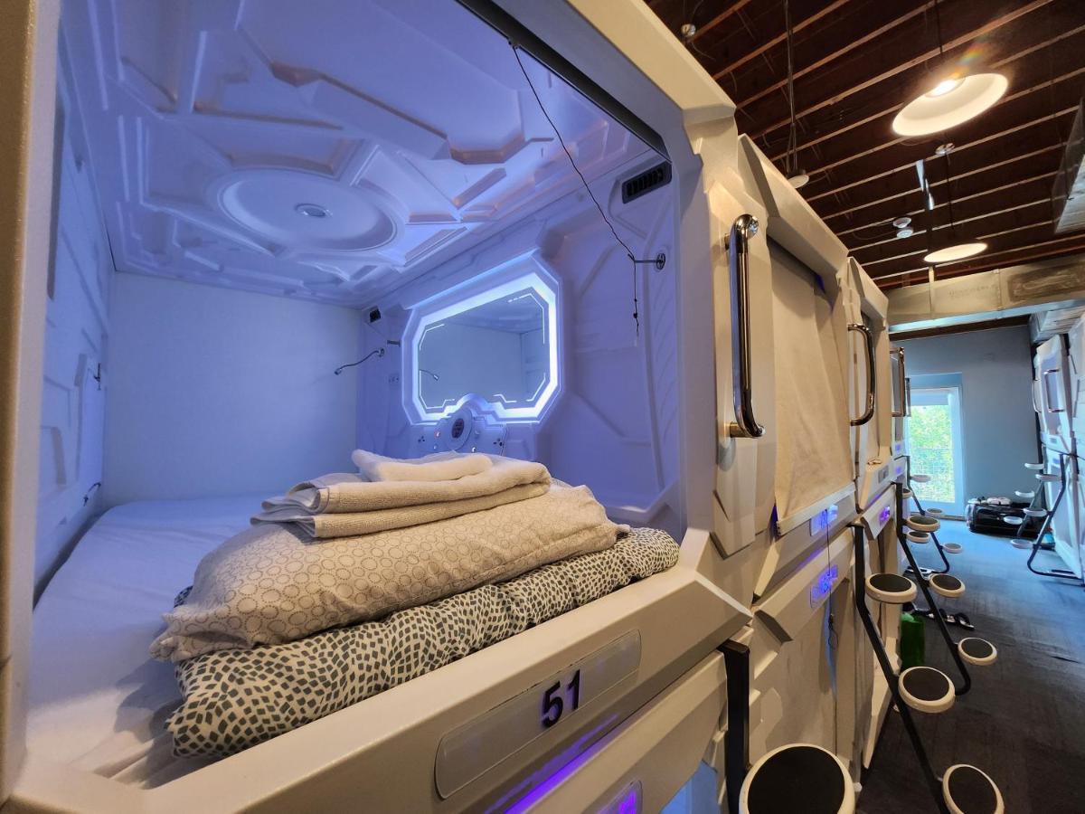 U Street Capsule Hostel Washington Exterior foto